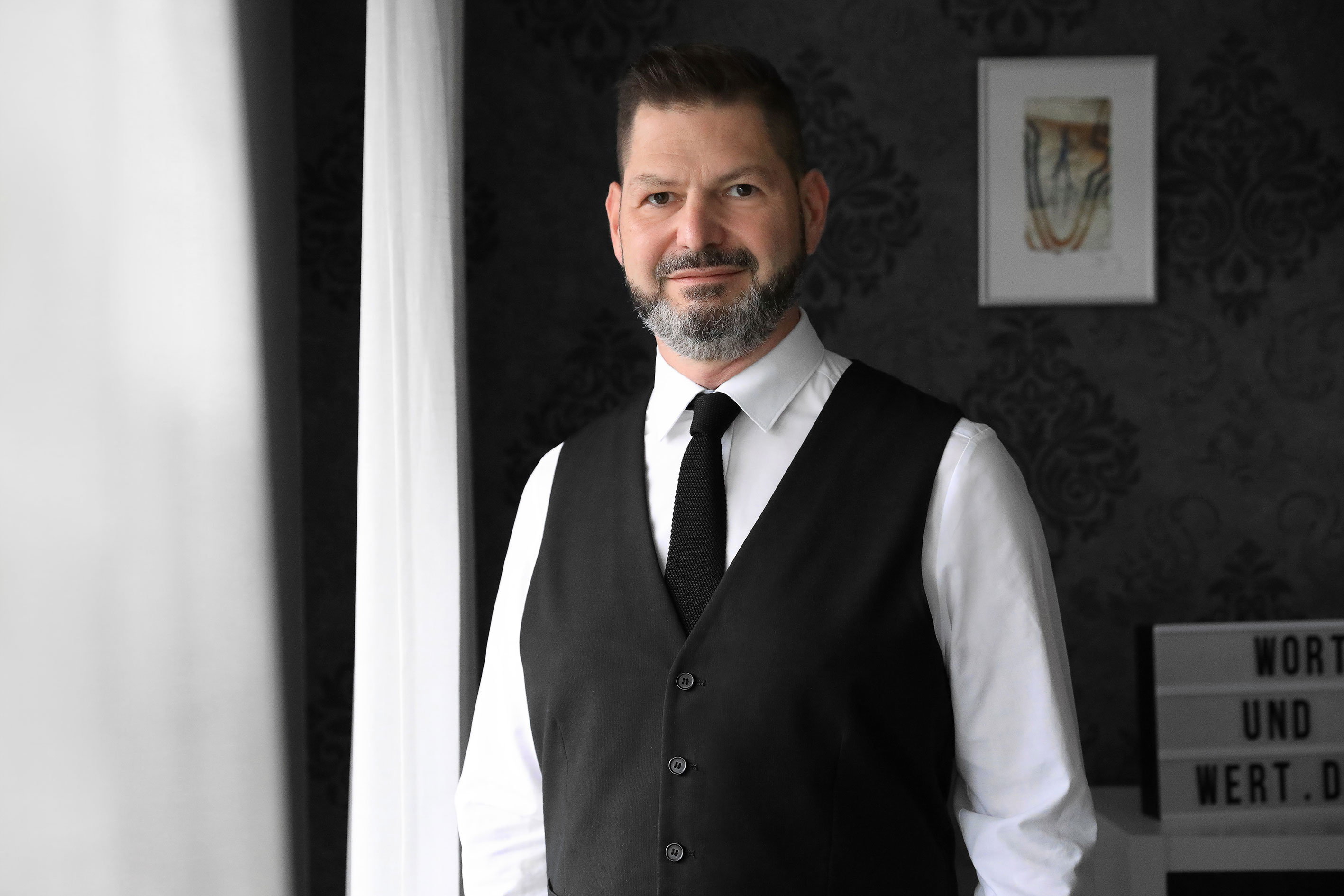 Kontakt Trauerredner Jost Weber, Wort und Wert